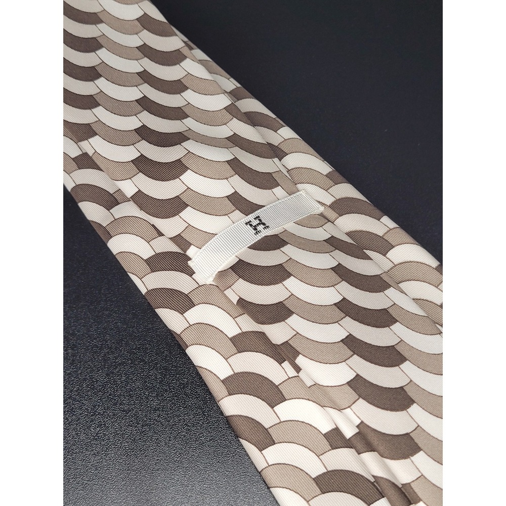Hermes Mens Silk Necktie Brown Tan Geometric Scale 300 MA France